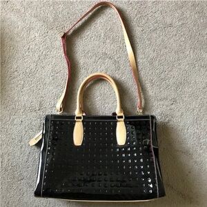 Arcadia Glossy Black Tote with Cream Handles